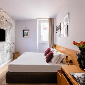 Downtown Boutique House - Ca Domus Collection Róma