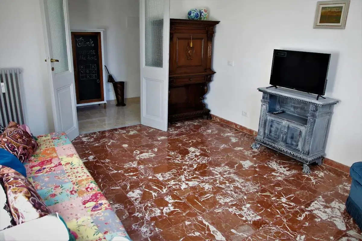 Heartwarming Apartment In Roma - 5 Minutes From Colosseum